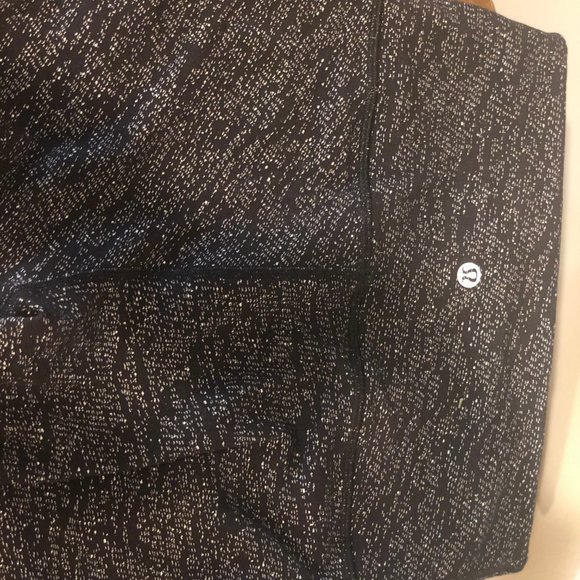 Wunder Under Crop (High-Rise) - Picture 2 of 6